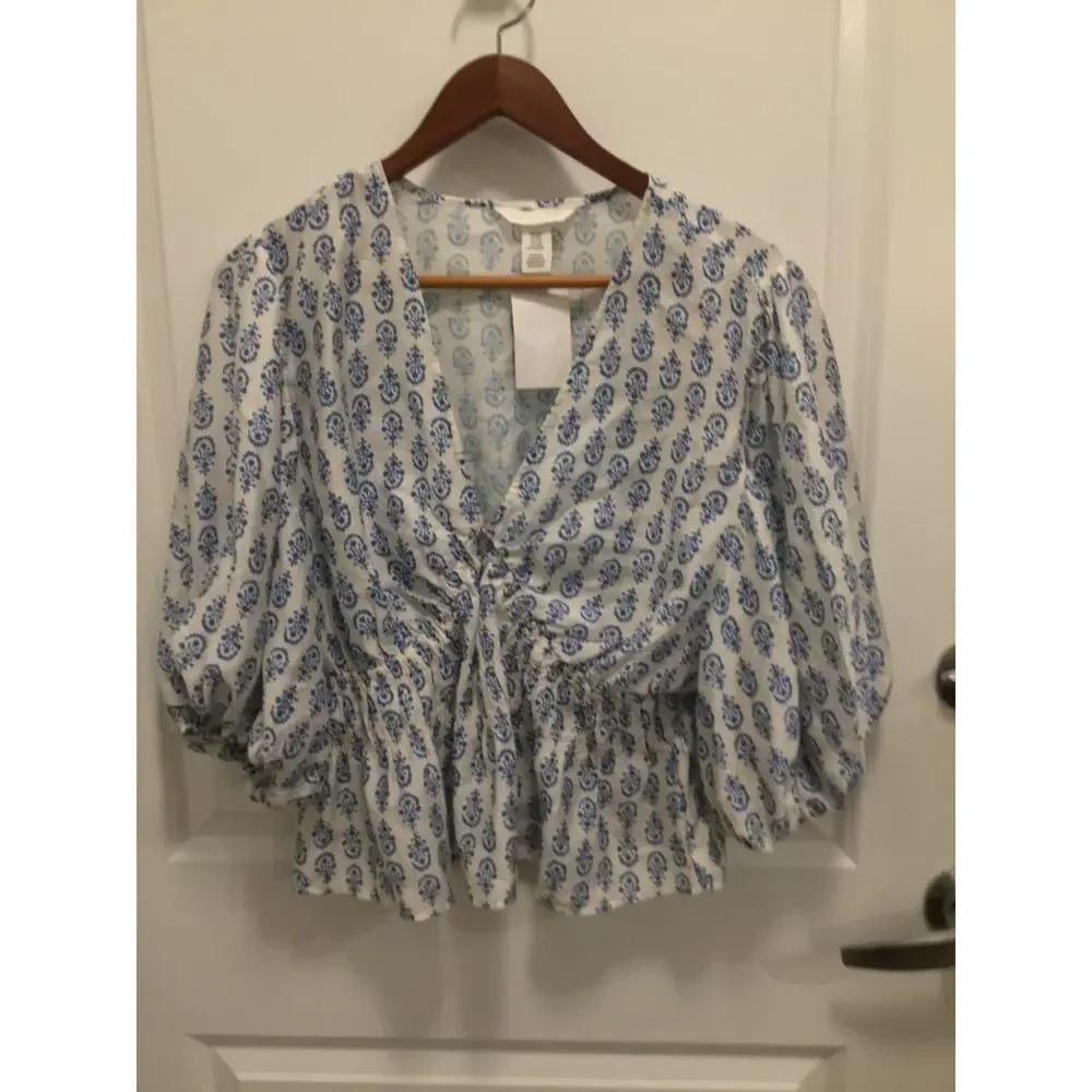 H & M white and floral pattern - Picture 2 of 13